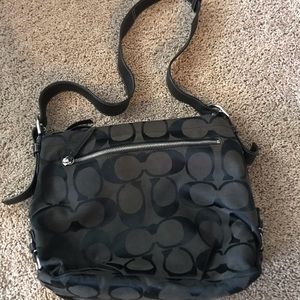 👜 Coach Purse/Satchel.